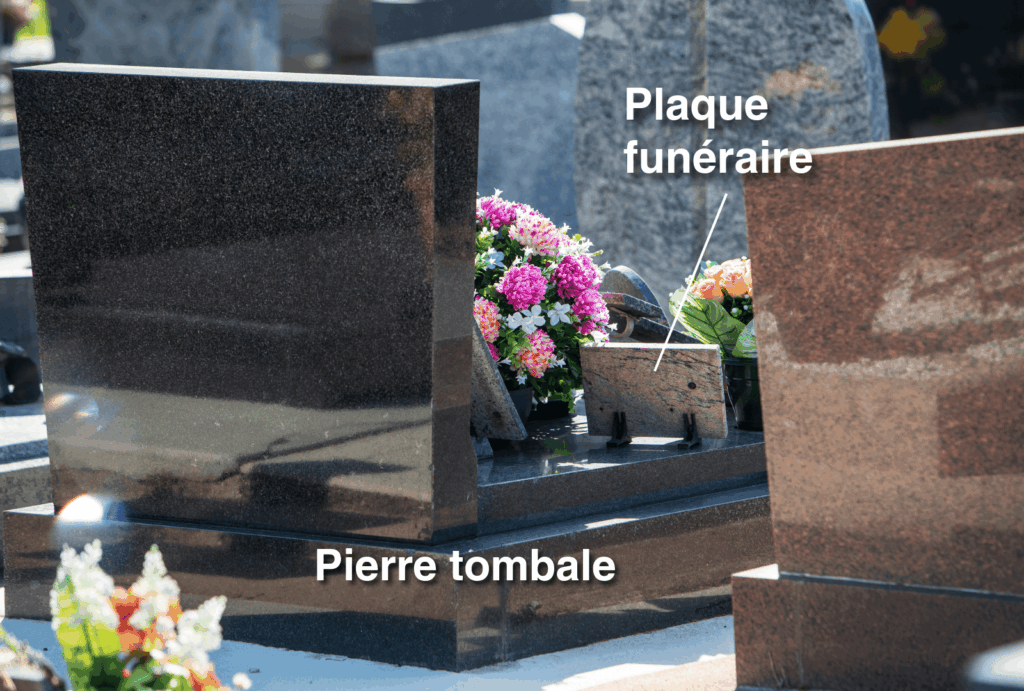 Plaque funéraire vs pierre tombale