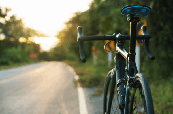 texte plaque funéraire cycliste